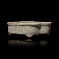 A Chinese Ge- Type Narcissus Bowl — 仿哥窯海棠式水仙盆