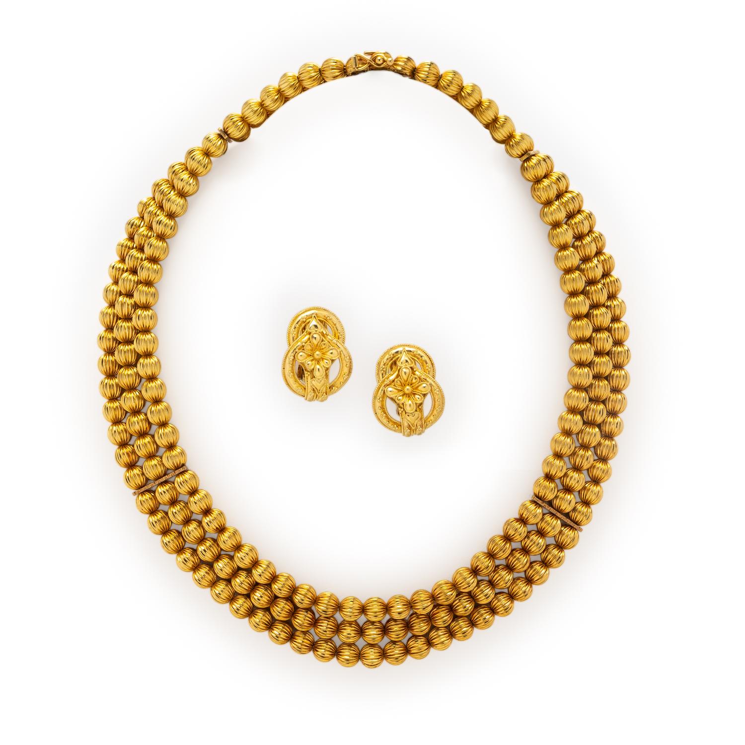 LALAOUNIS, YELLOW GOLD HERCULES KNOT EARRINGS AND BEADED NECKLACE