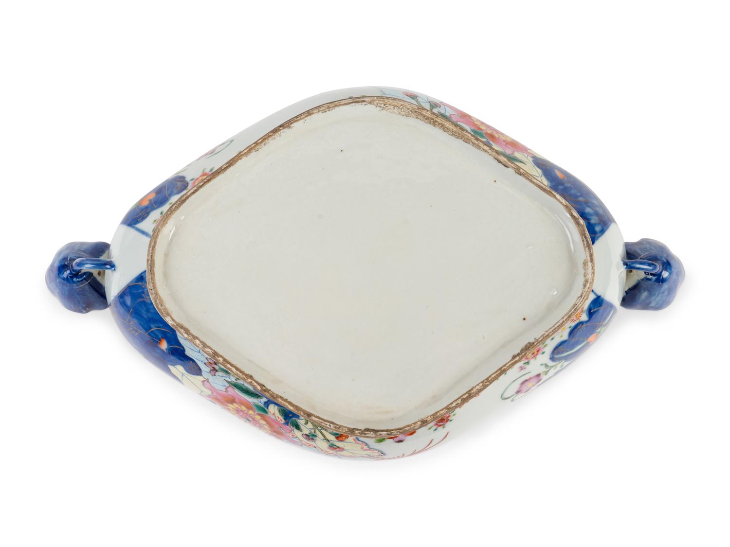 A Chinese Export Porcelain "Tobacco Leaf" Tureen and Tray — CIRCA 1900