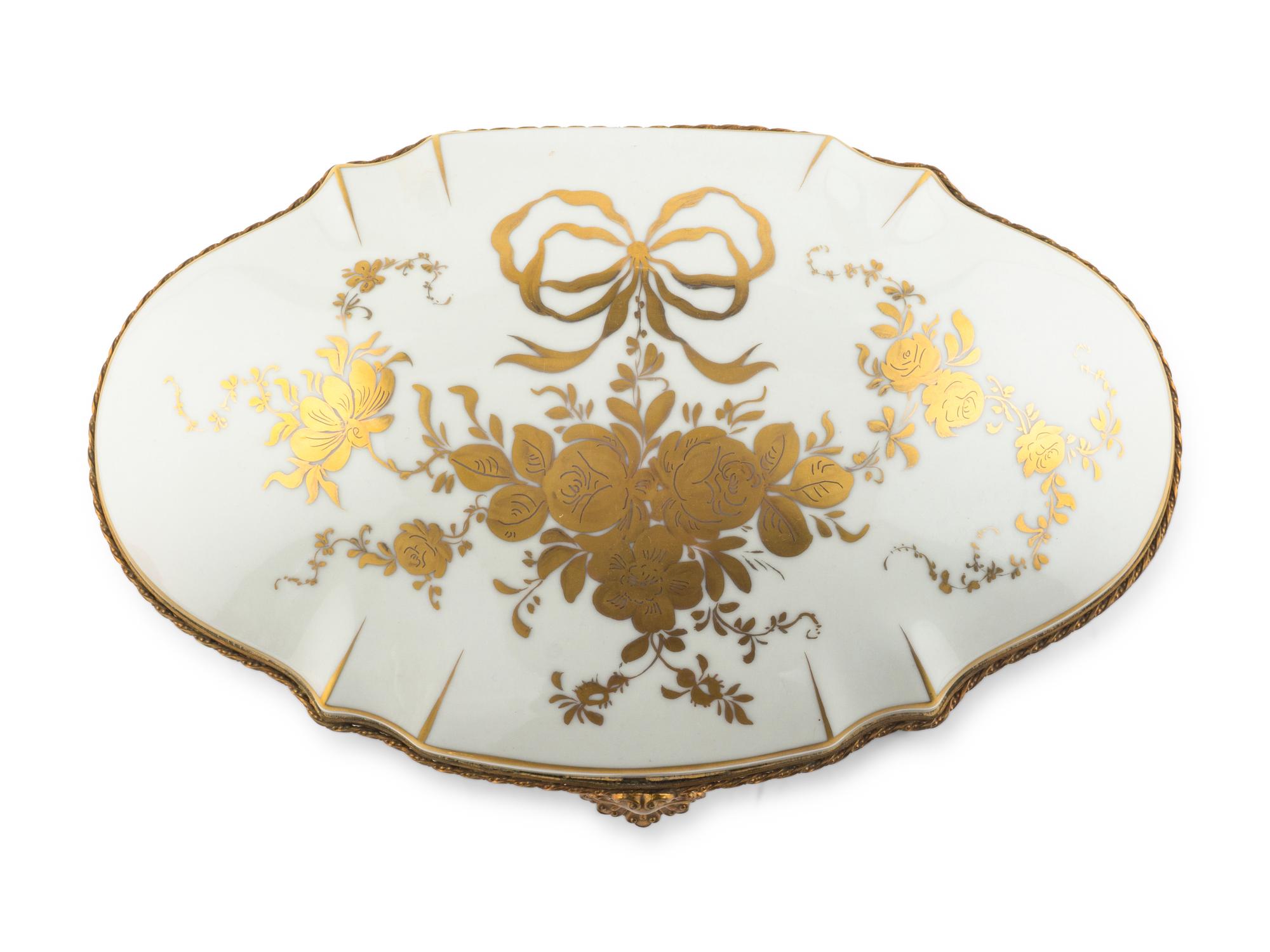 A Sèvres Gilt-Decorated White Porcelain Box