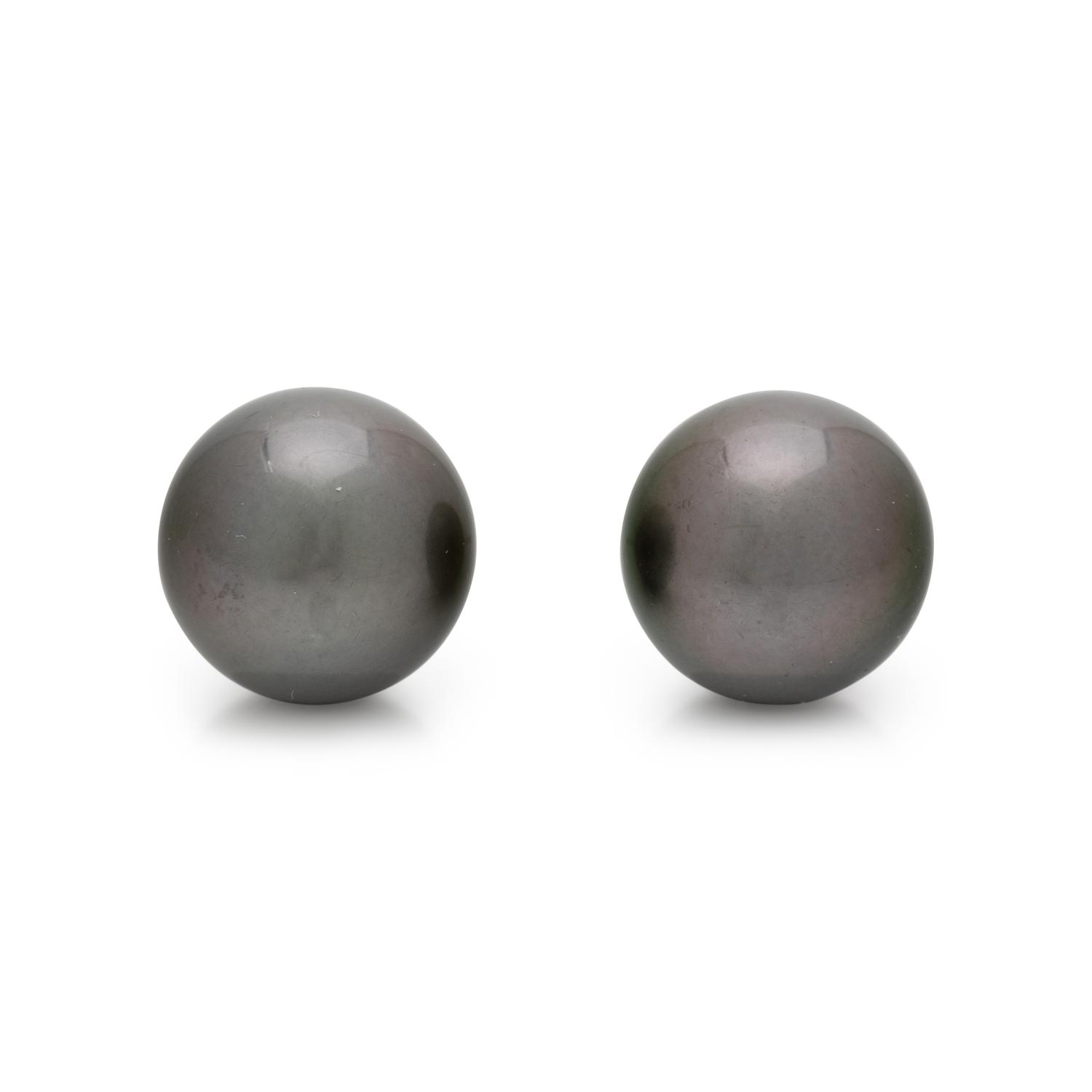 CULTURED TAHITIAN PEARL STUD EARRINGS