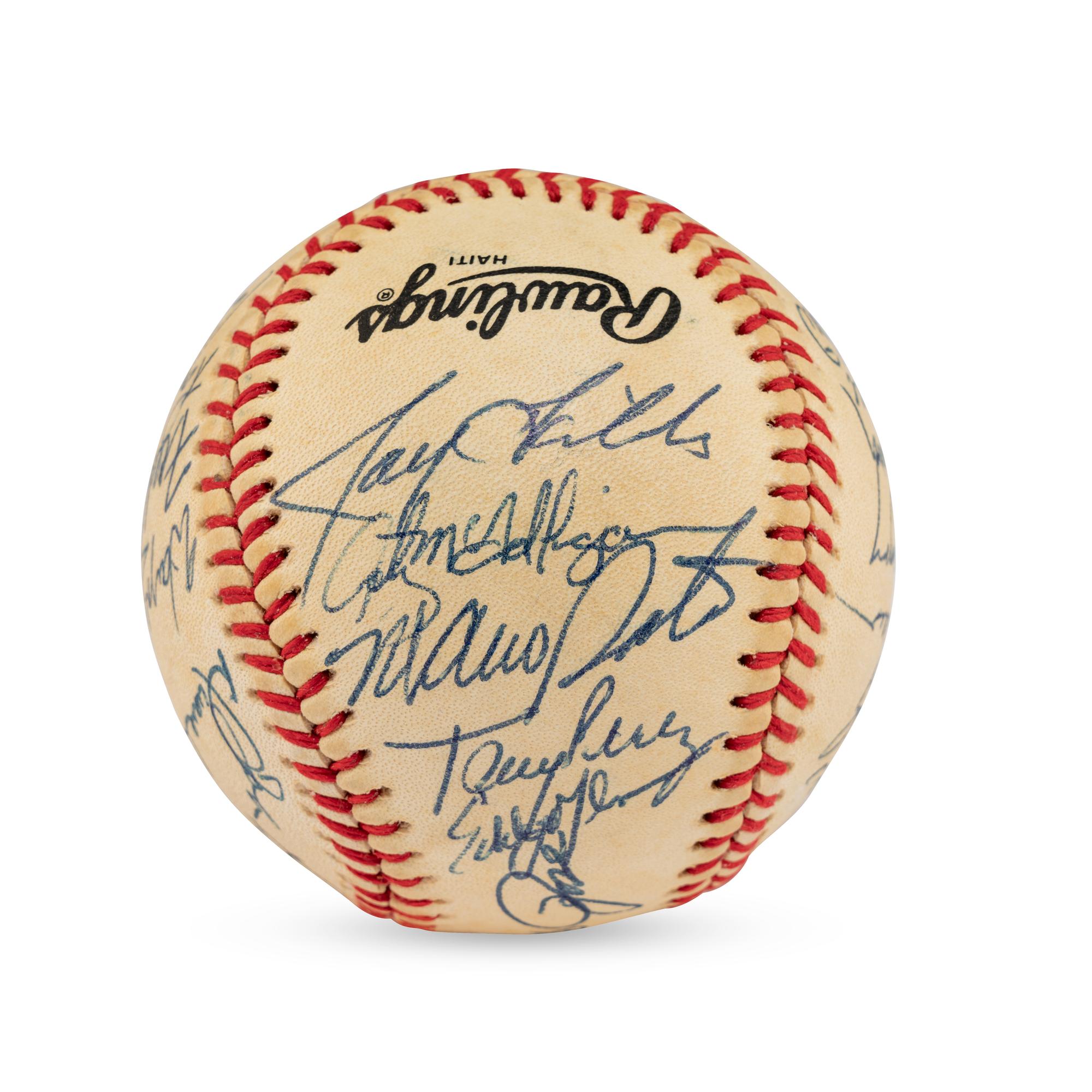 A 1985 Cincinnati Reds Team Signed Autograph Baseball