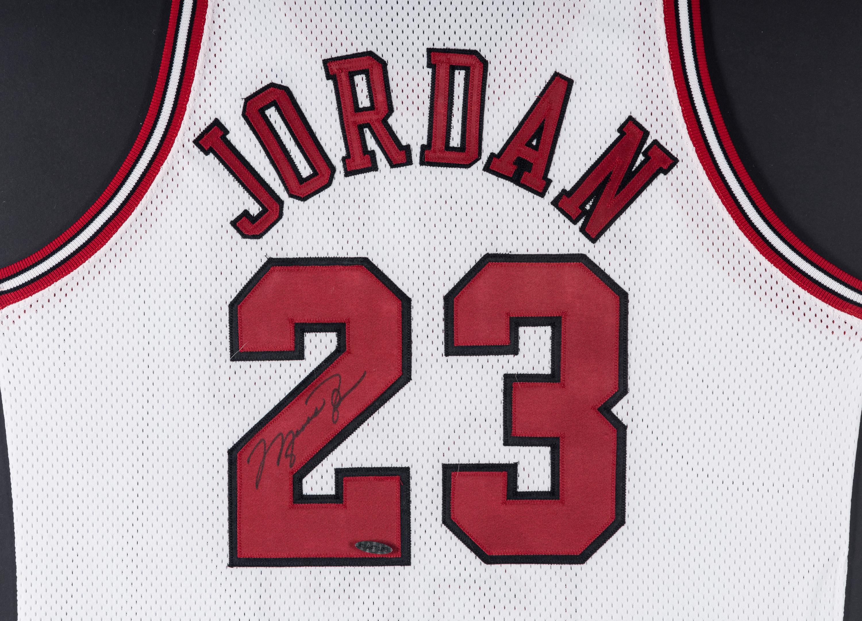 A Michael Jordan Signed Autograph Chicago Bulls Jersey (Upper Deck Authenticated),