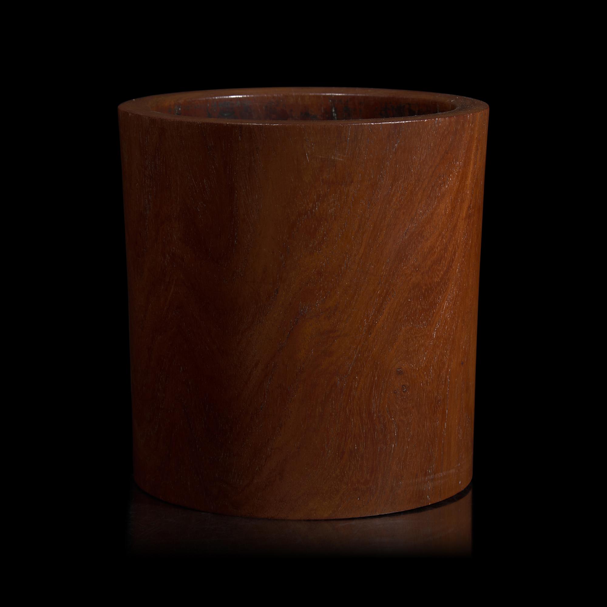 A Chinese Huanghuali Brush Pot, Qing Dynasty to Republic 晚清民國 黃花梨筆筒一件