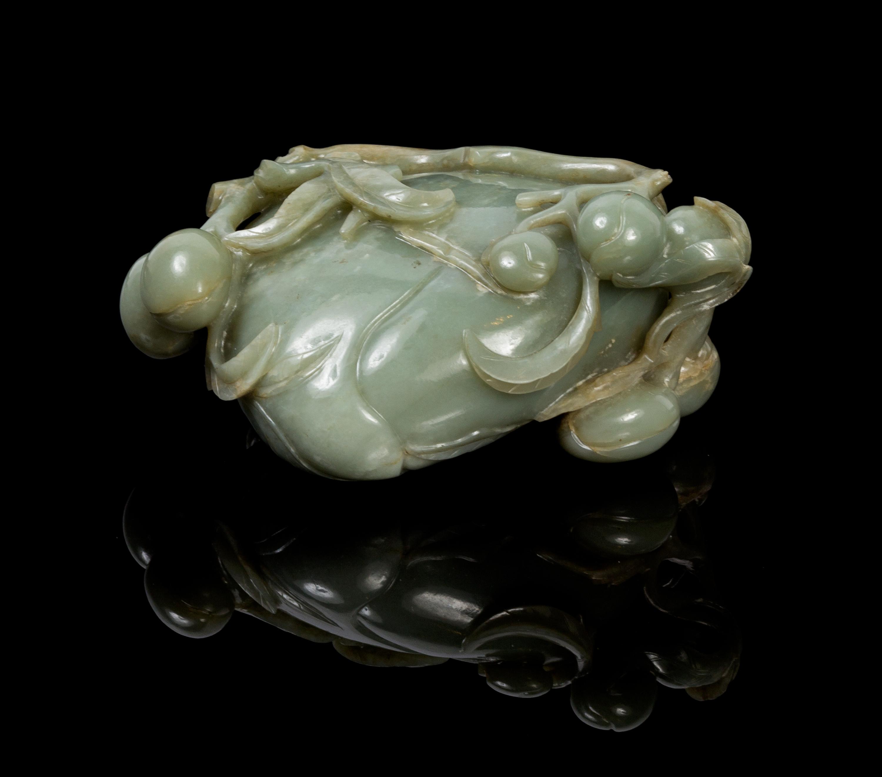 A Chinese Jade Peach Form Water Pot 18TH/19TH CENTURY Length 7 1/2 inches. — 18TH/19TH CENTURY