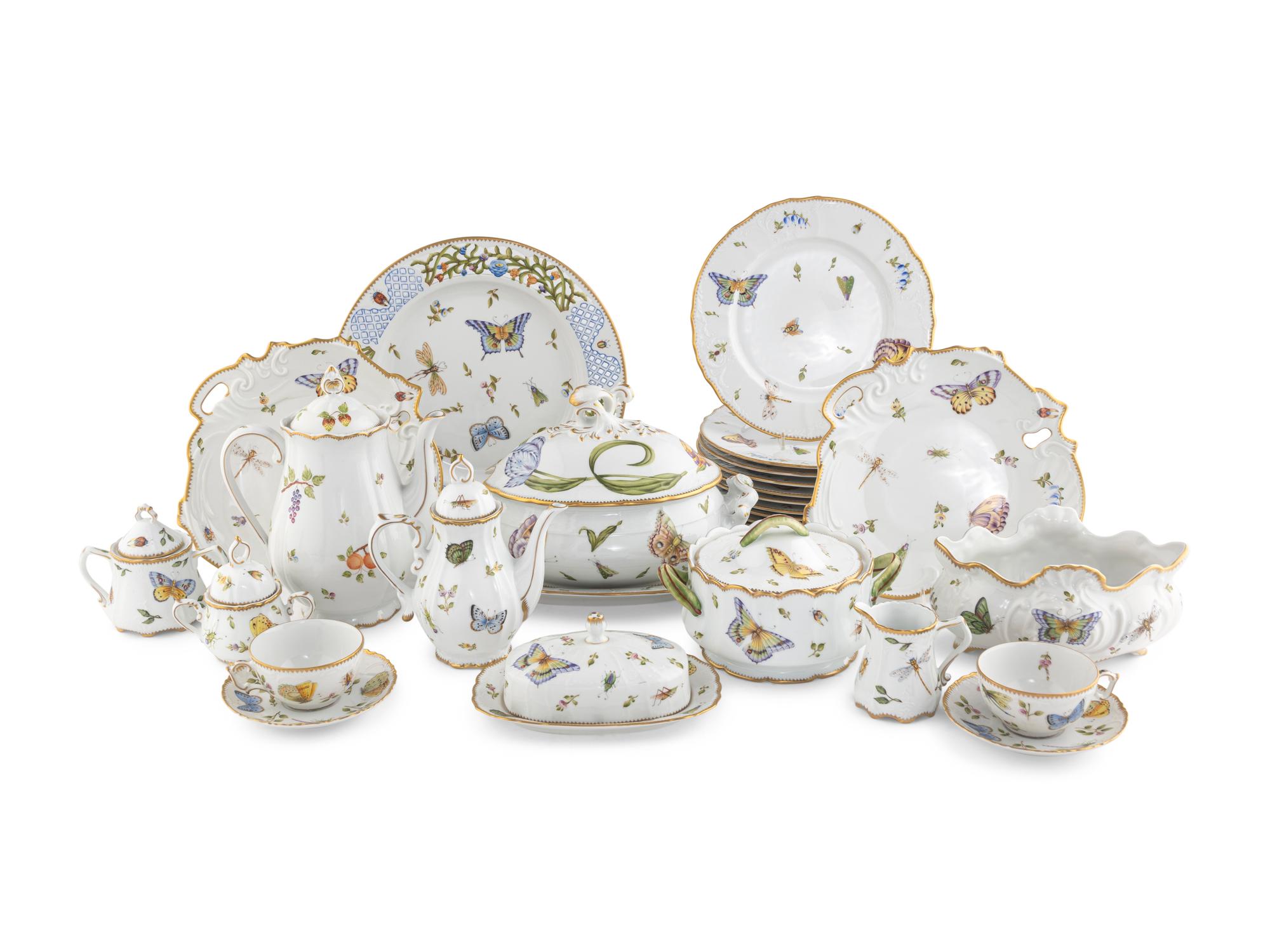 An Anna Weatherly Budapest Spring Dinner Service