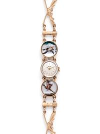 YELLOW GOLD AND ESSEX CRYSTAL WRISTWATCH