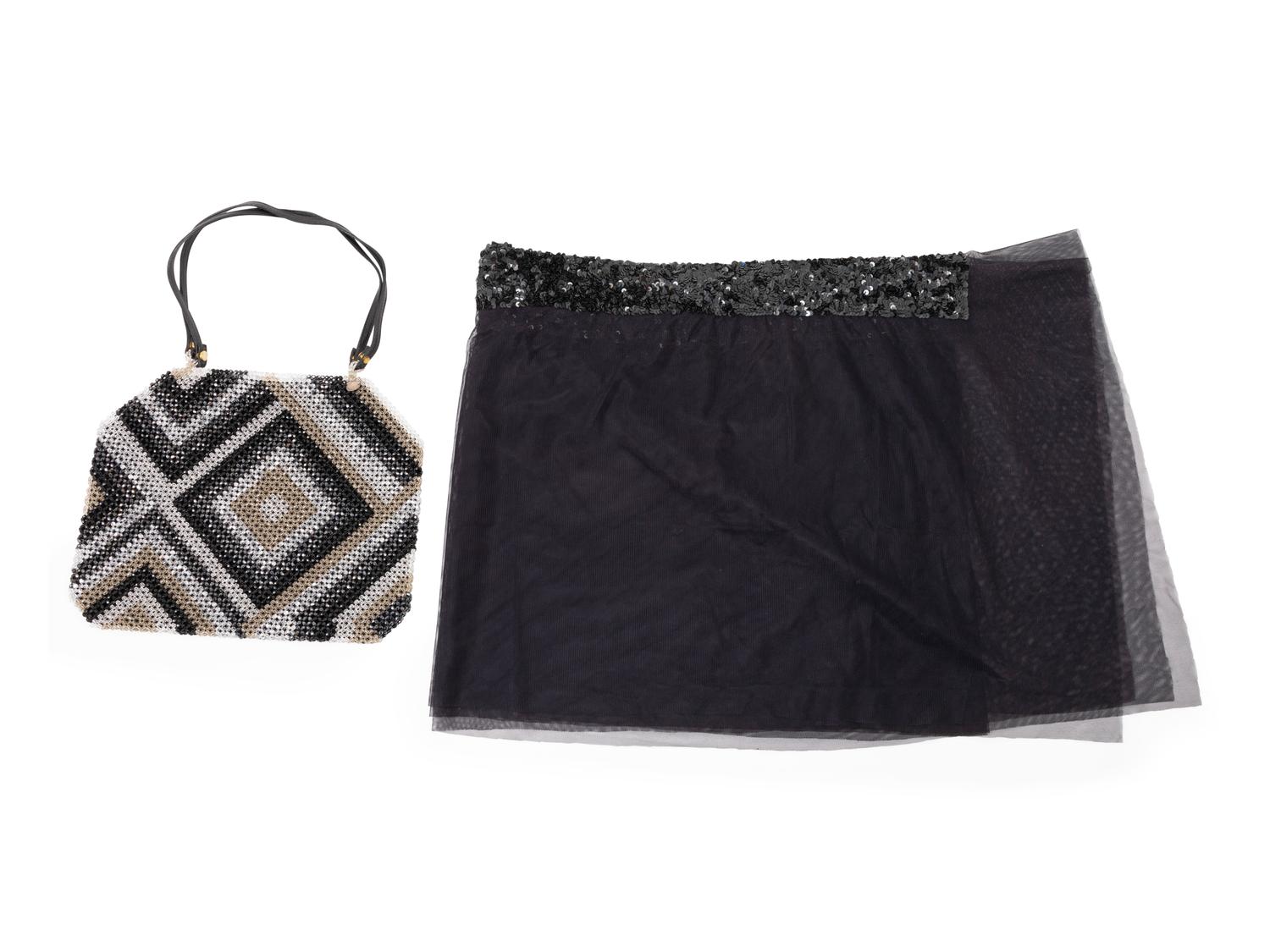Matching Choker, Earrings, and Handbag with a Shawl, 1980-90s
