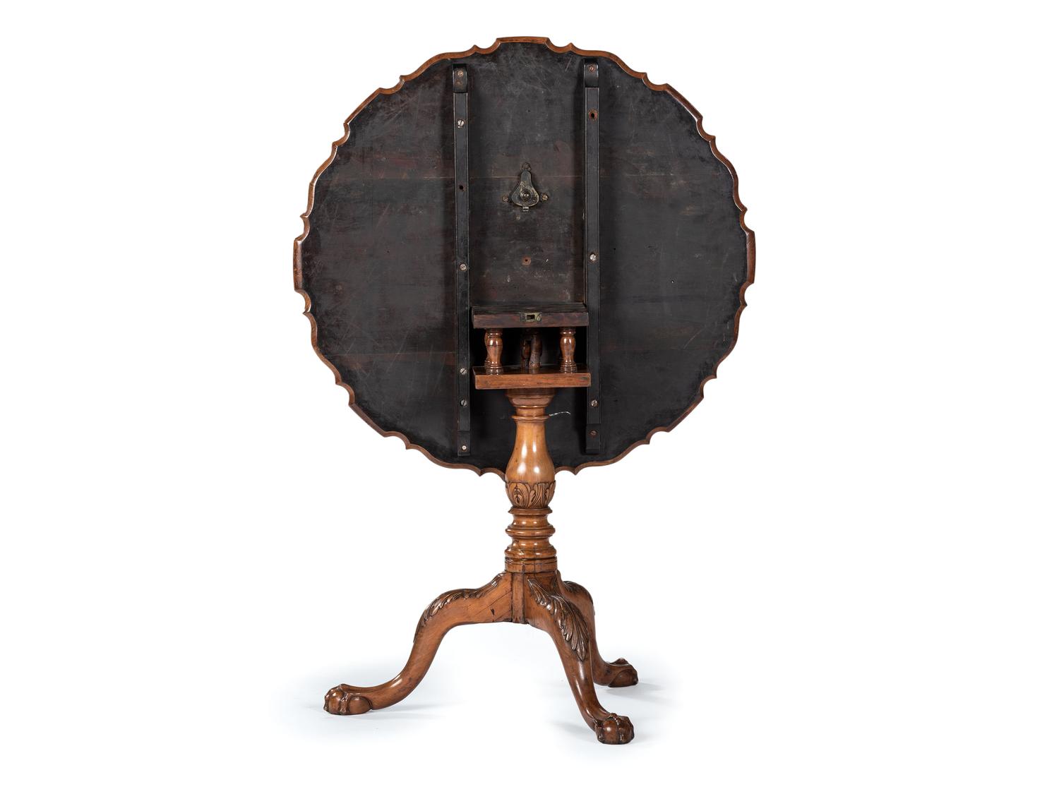 A Chippendale Style Tilt Top Table