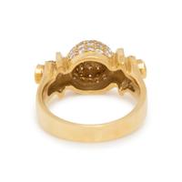 YELLOW GOLD AND DIAMOND RING