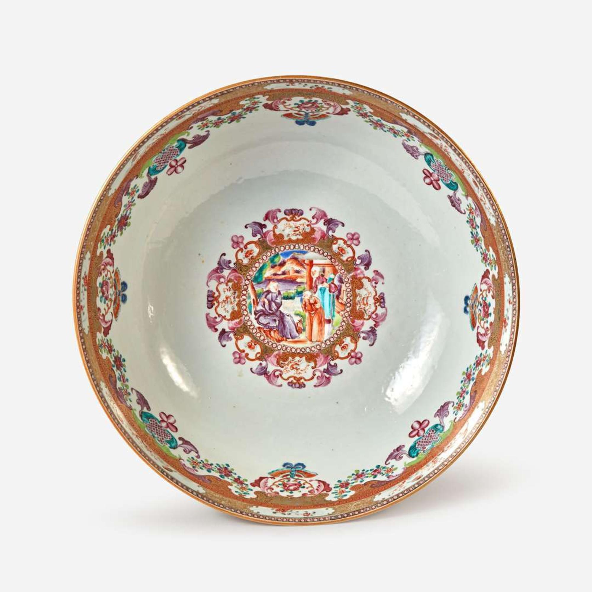 A Large Chinese Export Porcelain Punch Bowl late 18th/early 19th century
