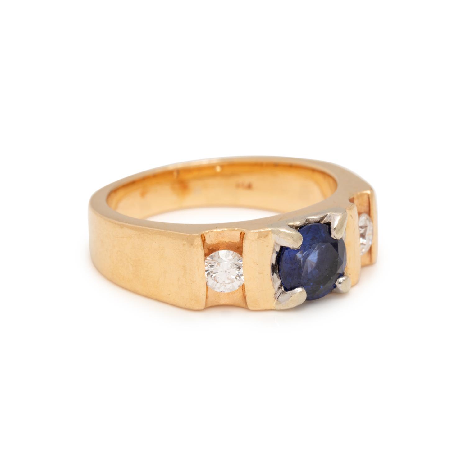 YELLOW GOLD, TREATED SAPPHIRE AND DIAMOND RING