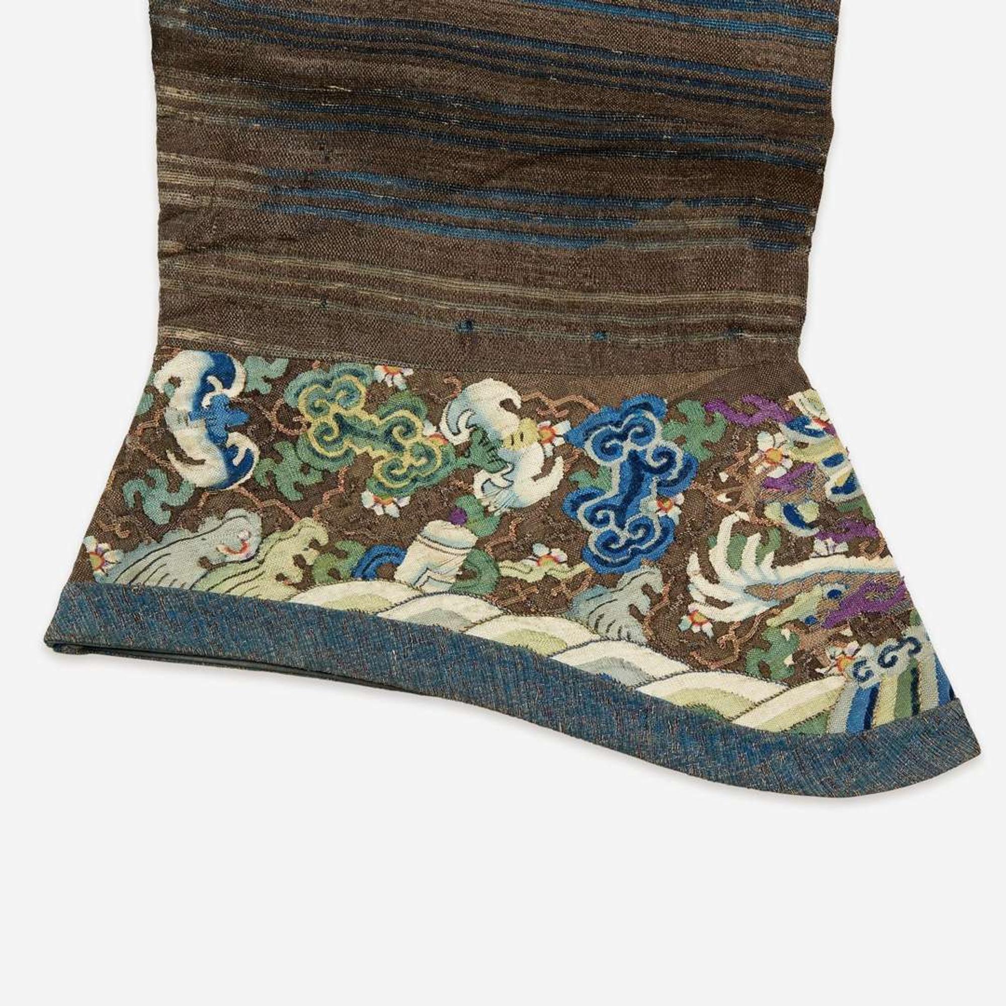 A Chinese kesi tapestry dragon robe 缂丝龙袍 19th/early 20th century ???????