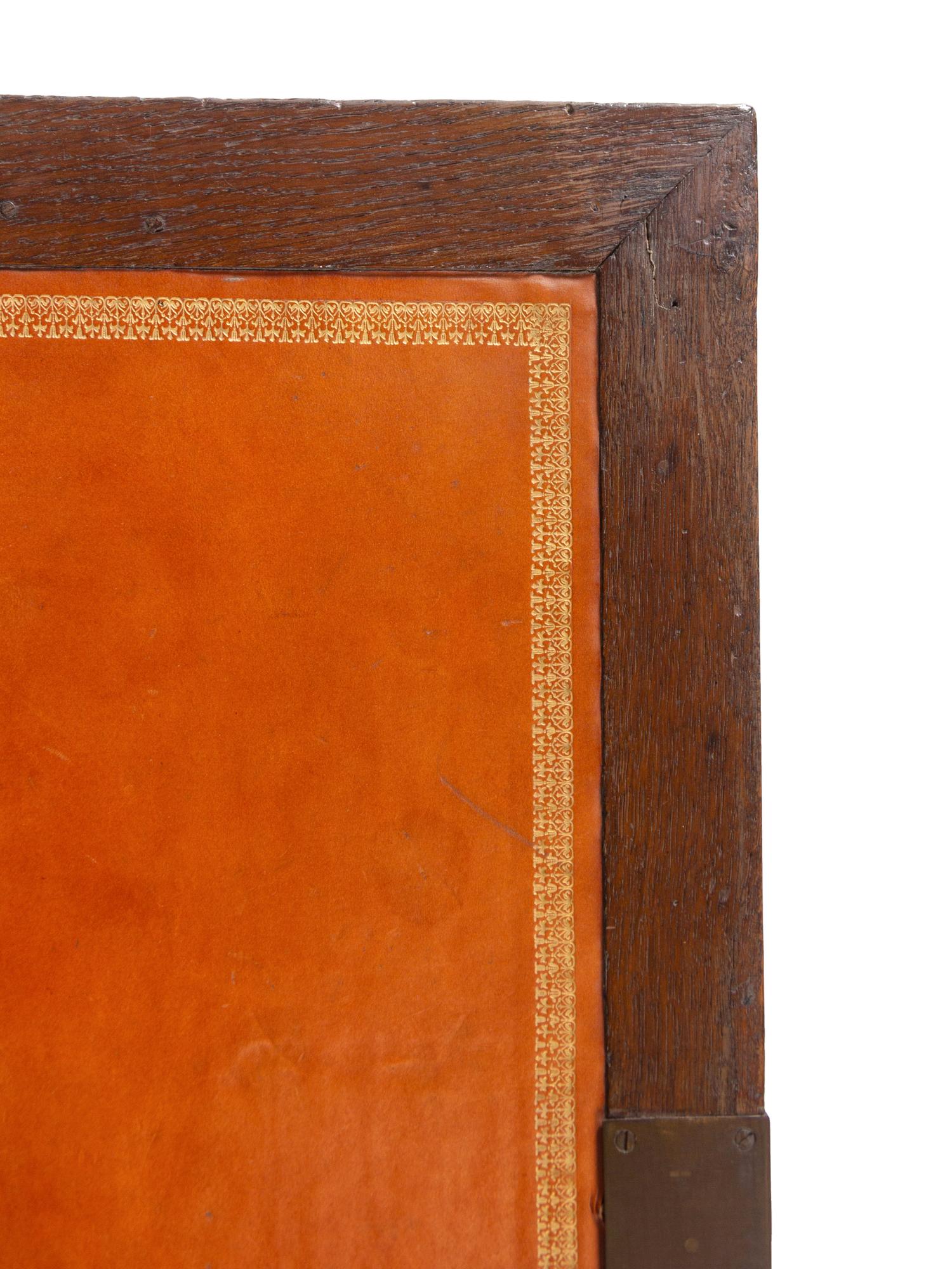 A Continental Fruitwood Corner Secrétaire à Abattant