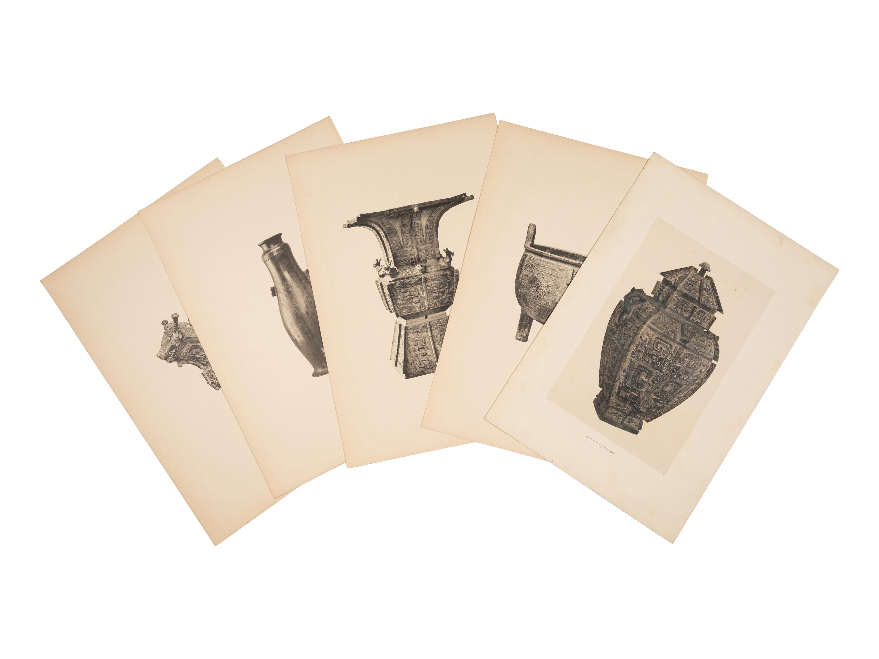 [BRONZE] Collection of Chinese Bronze Antiques . Tokyo: Shimbi Shoin, 1910.