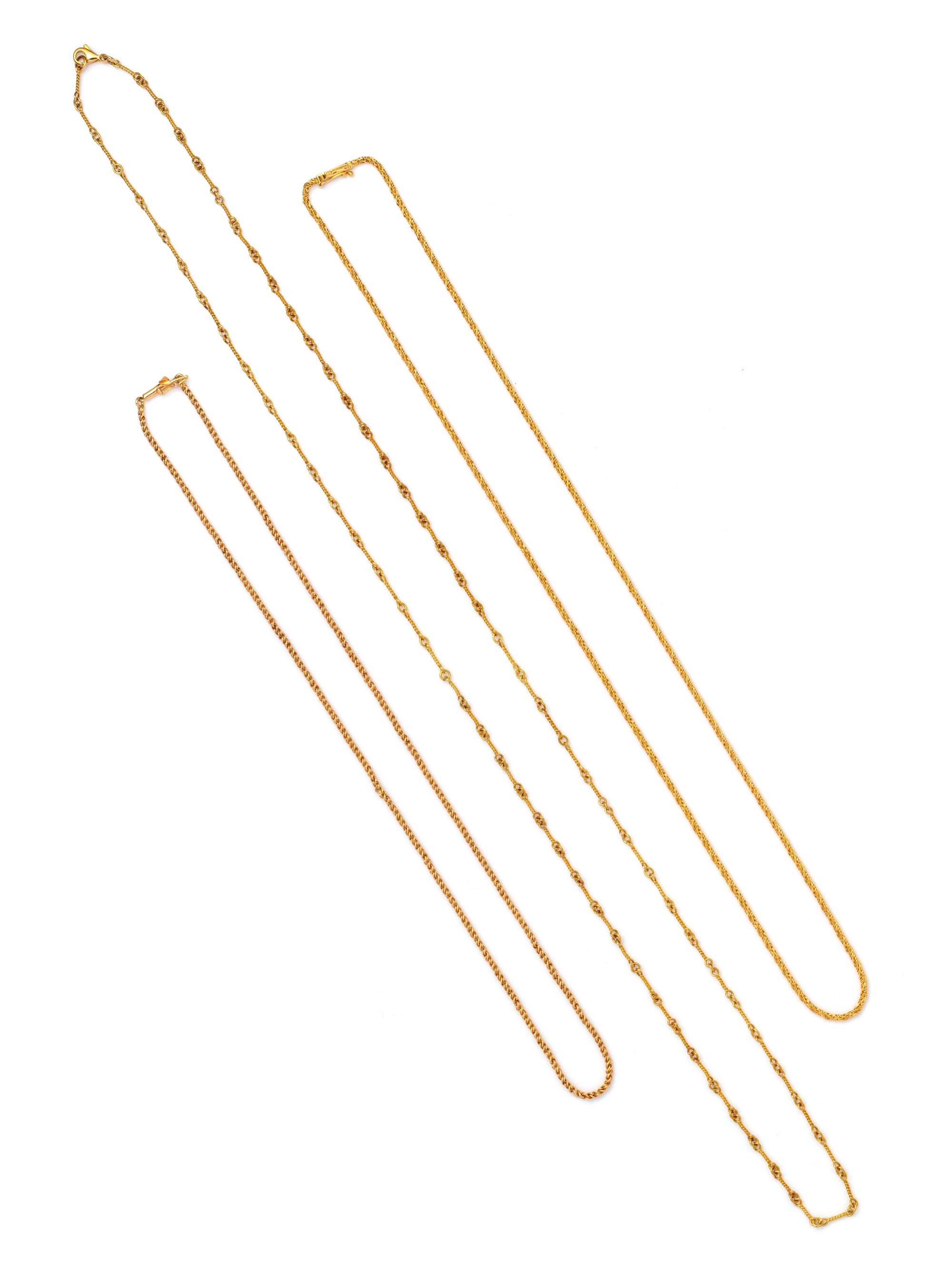 COLLECTION OF YELLOW GOLD NECKLACES