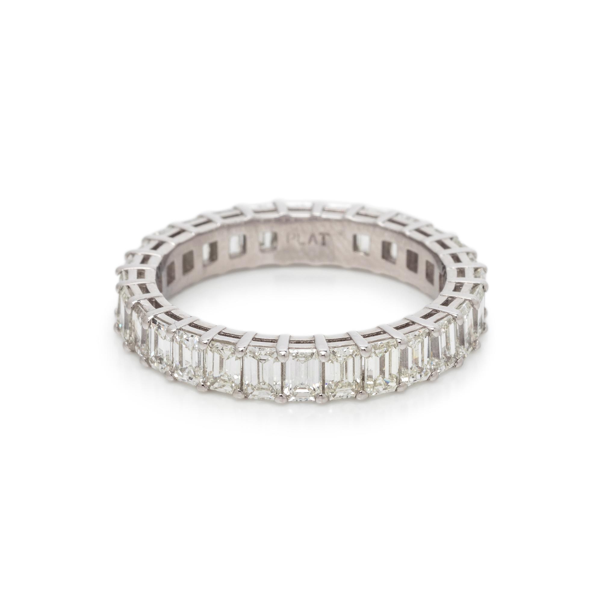 DIAMOND ETERNITY BAND