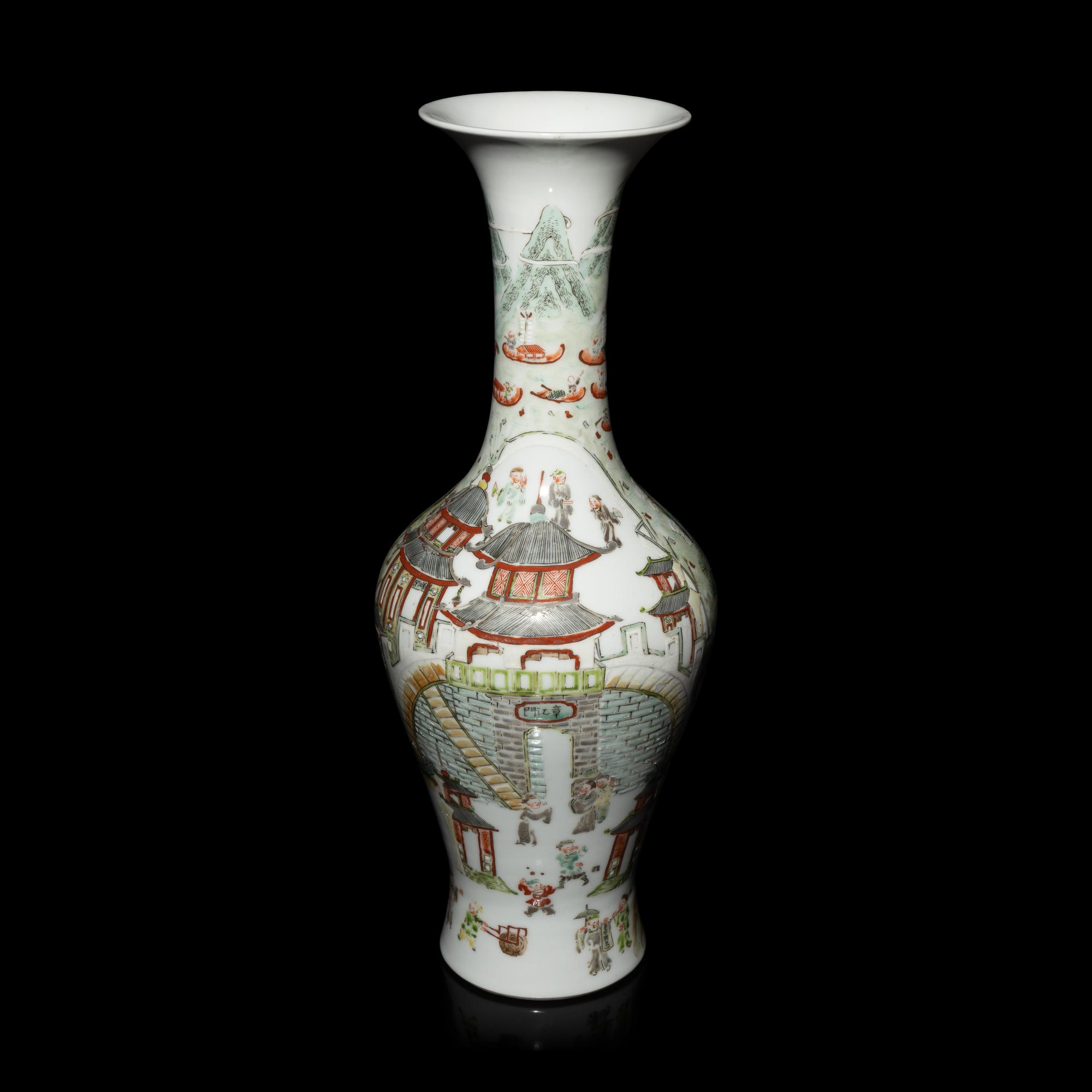 A Large Chinese Famille Rose Porcelain Vase, Late 19th-20th Century — 晚清-民國 粉彩山水人物圖瓶