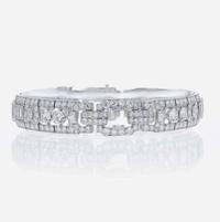 A Raymond Yard Diamond and Platinum Bracelet
