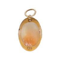 YELLOW GOLD CAMEO PENDANT