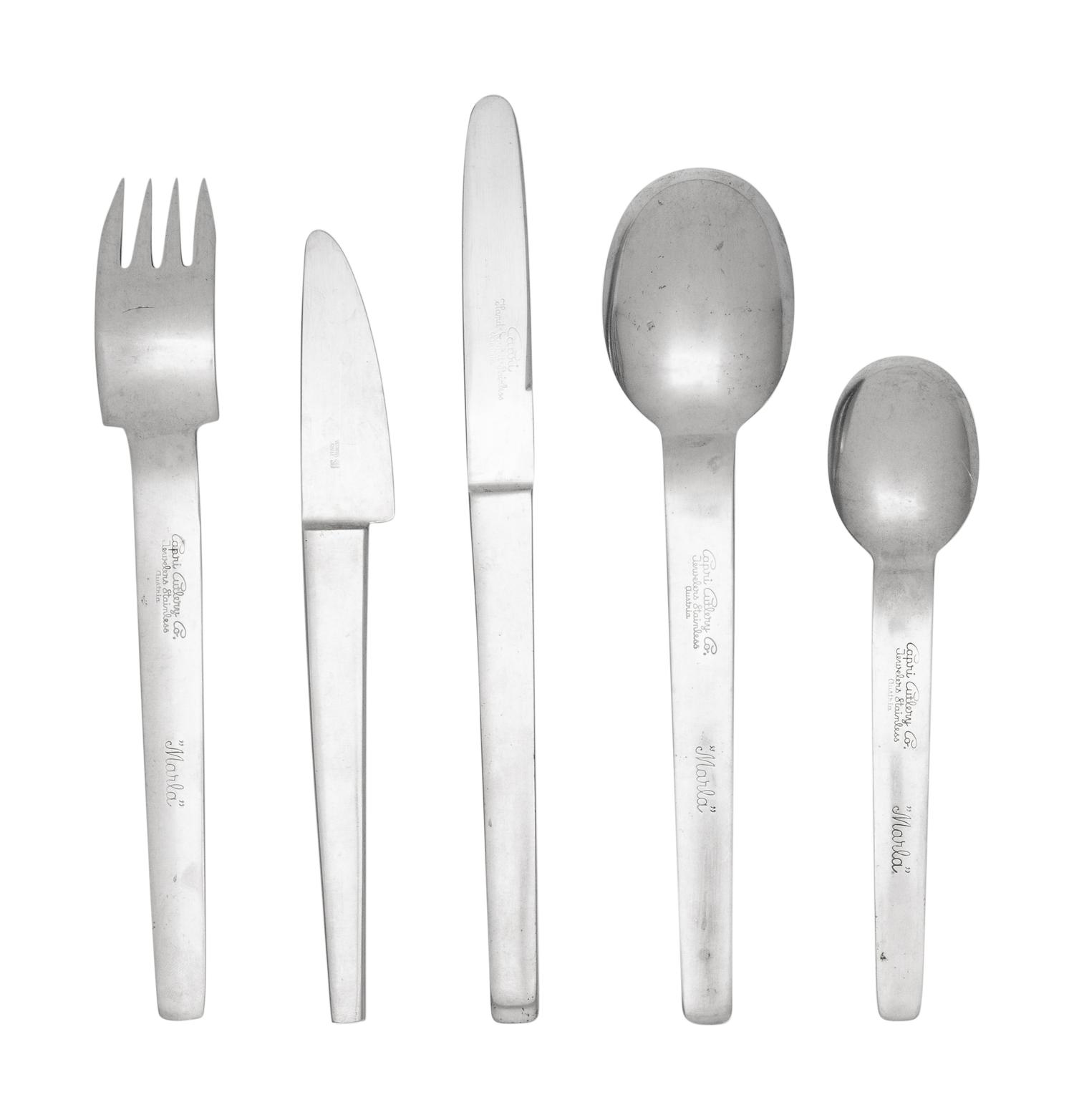 Marla Flatware Capri Cutlery co. 32 pieces
