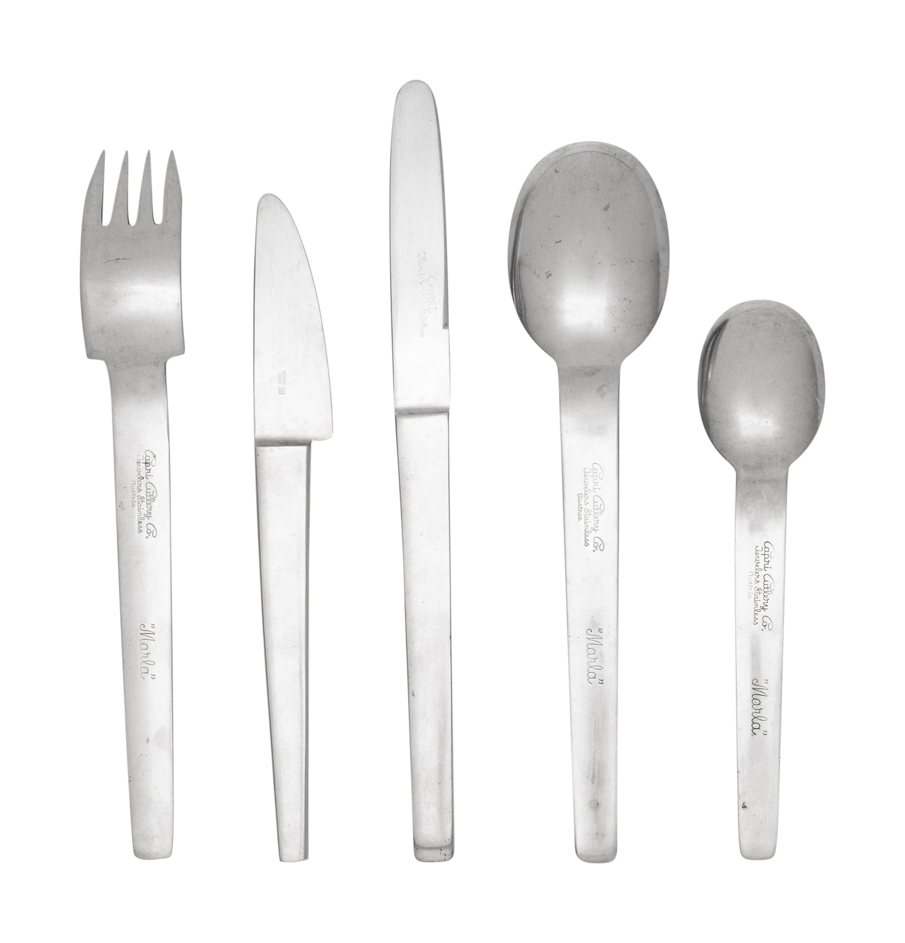 Marla Flatware Capri Cutlery co. 32 pieces