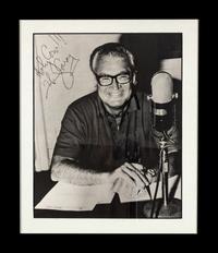 A Harry Caray Signed Autograph Photo (Beckett Authentication Services)