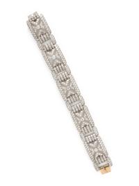 ART DECO, PLATINUM AND DIAMOND BRACELET