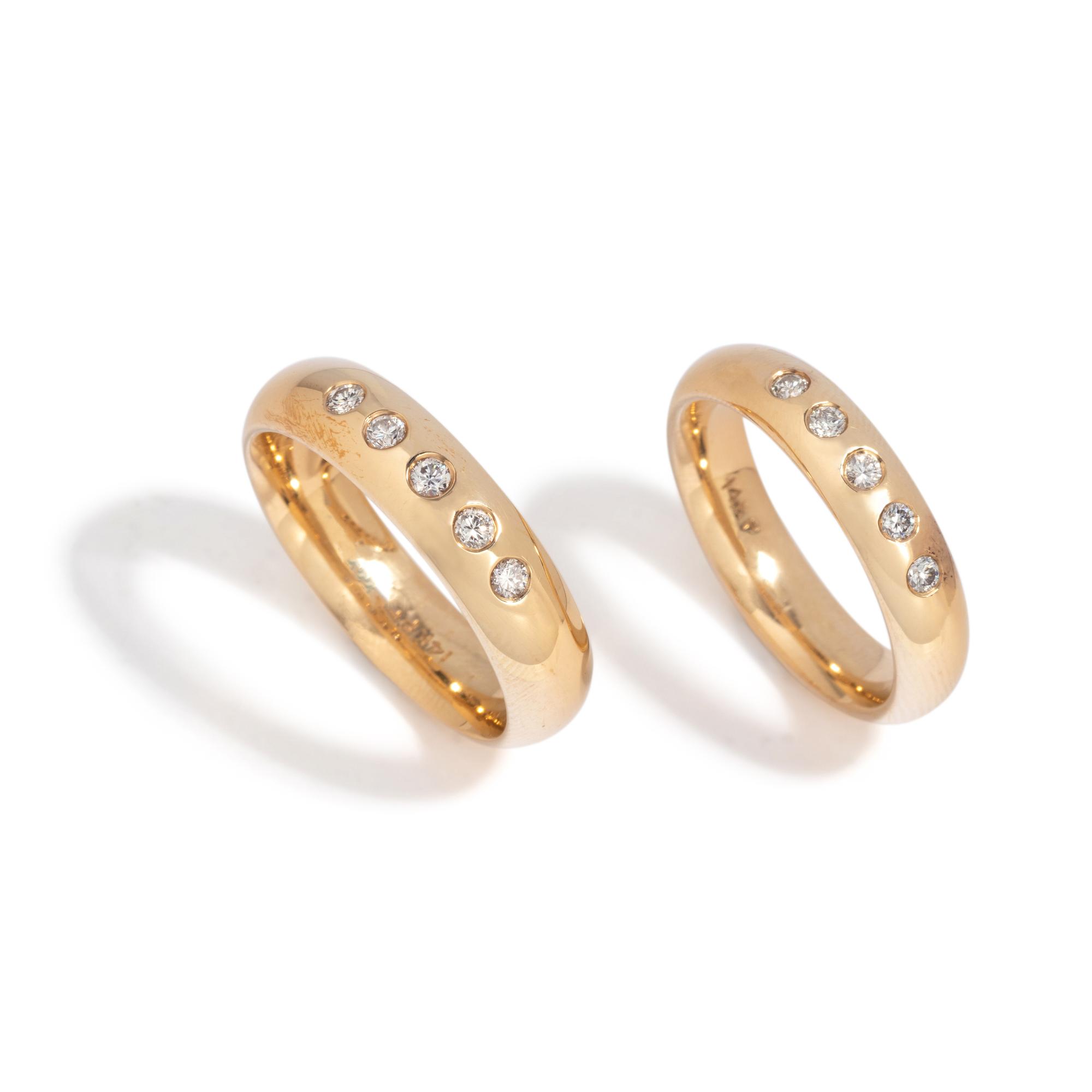 COLLECTION OF YELLOW GOLD AND DIAMOND RINGS