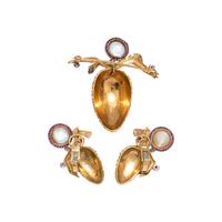 YELLOW GOLD, MOONSTONE, RUBY AND DIAMOND PINECONE SET