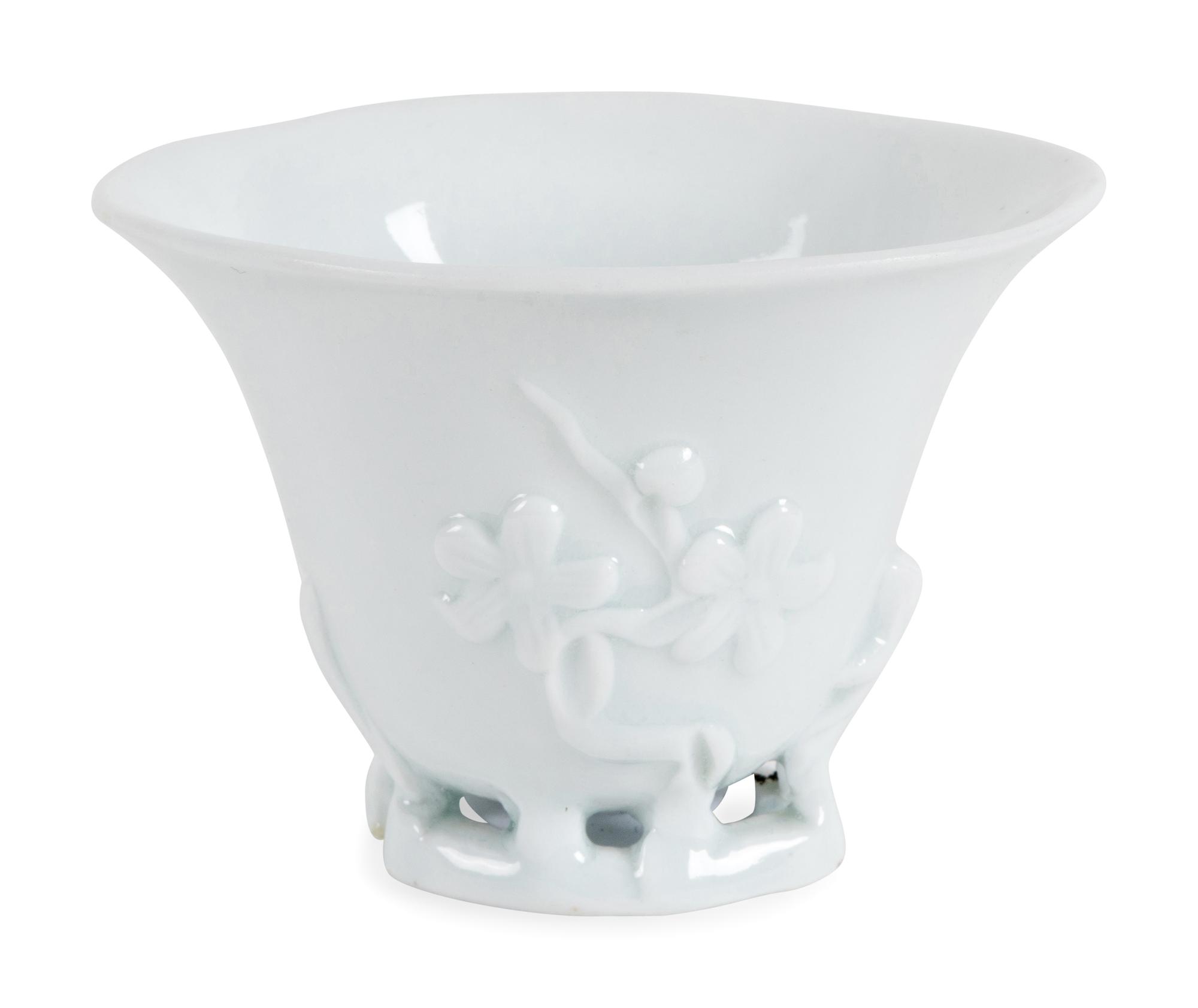 Seven Chinese Blanc-de-Chine Porcelain Libation Cups, 18th-Early 20th Century 清中期-民國 德化白瓷梅花杯及鹿鶴同春杯七支