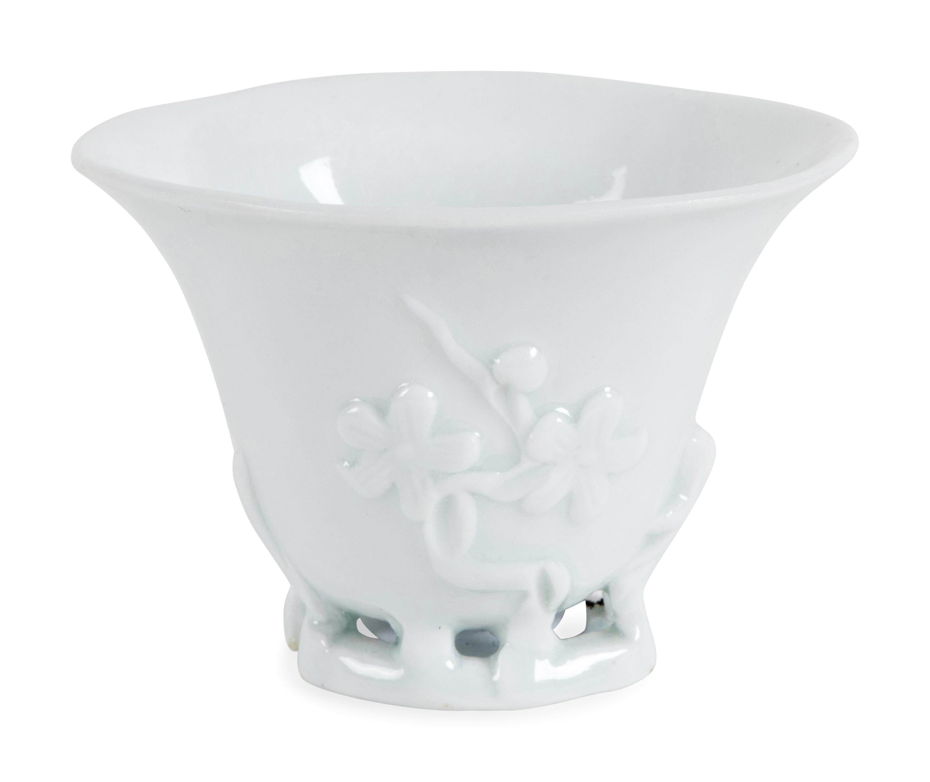 Seven Chinese Blanc-de-Chine Porcelain Libation Cups, 18th-Early 20th Century 清中期-民國 德化白瓷梅花杯及鹿鶴同春杯七支