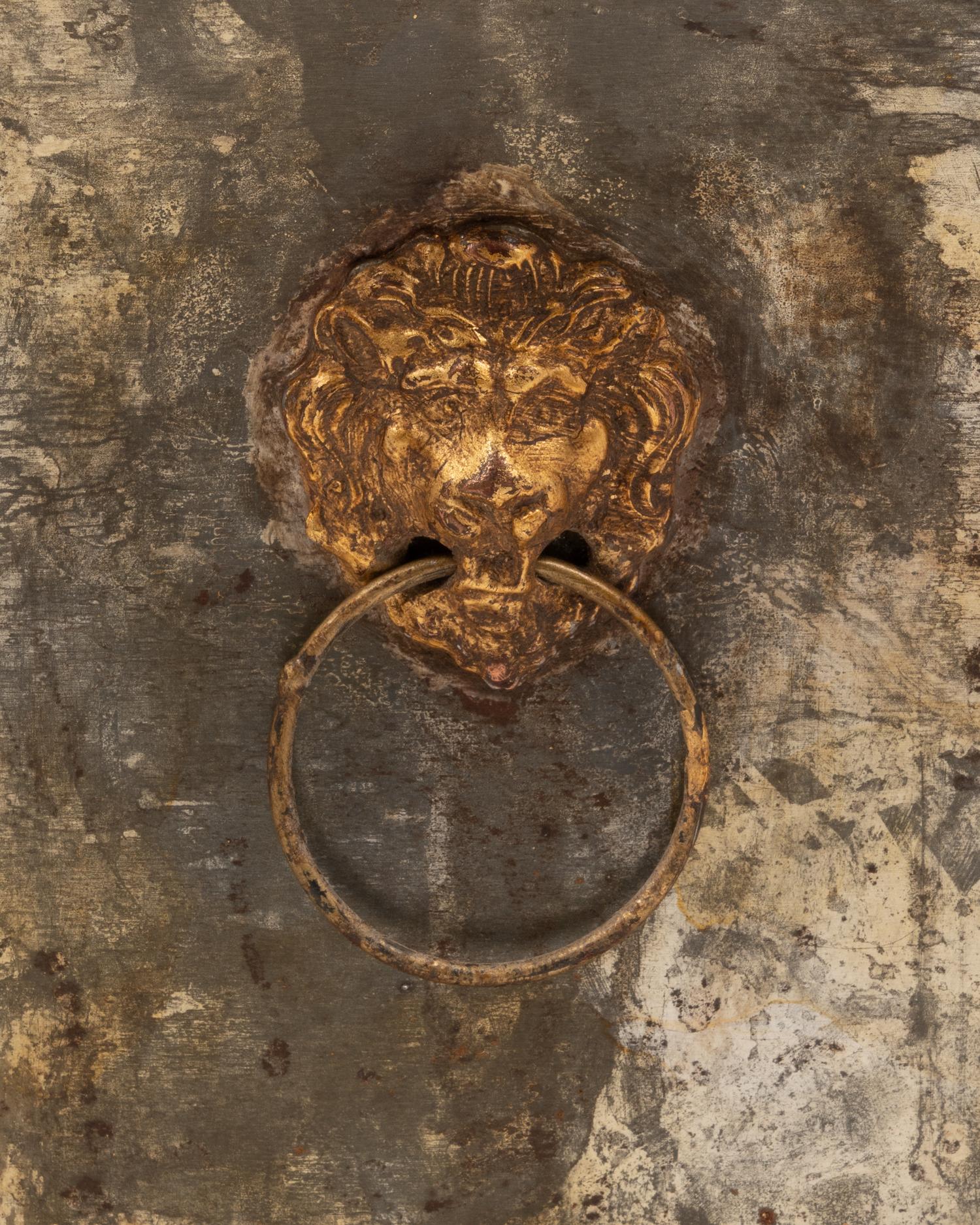 A Pair of Neoclassical Parcel Gilt Tôle Jardinières