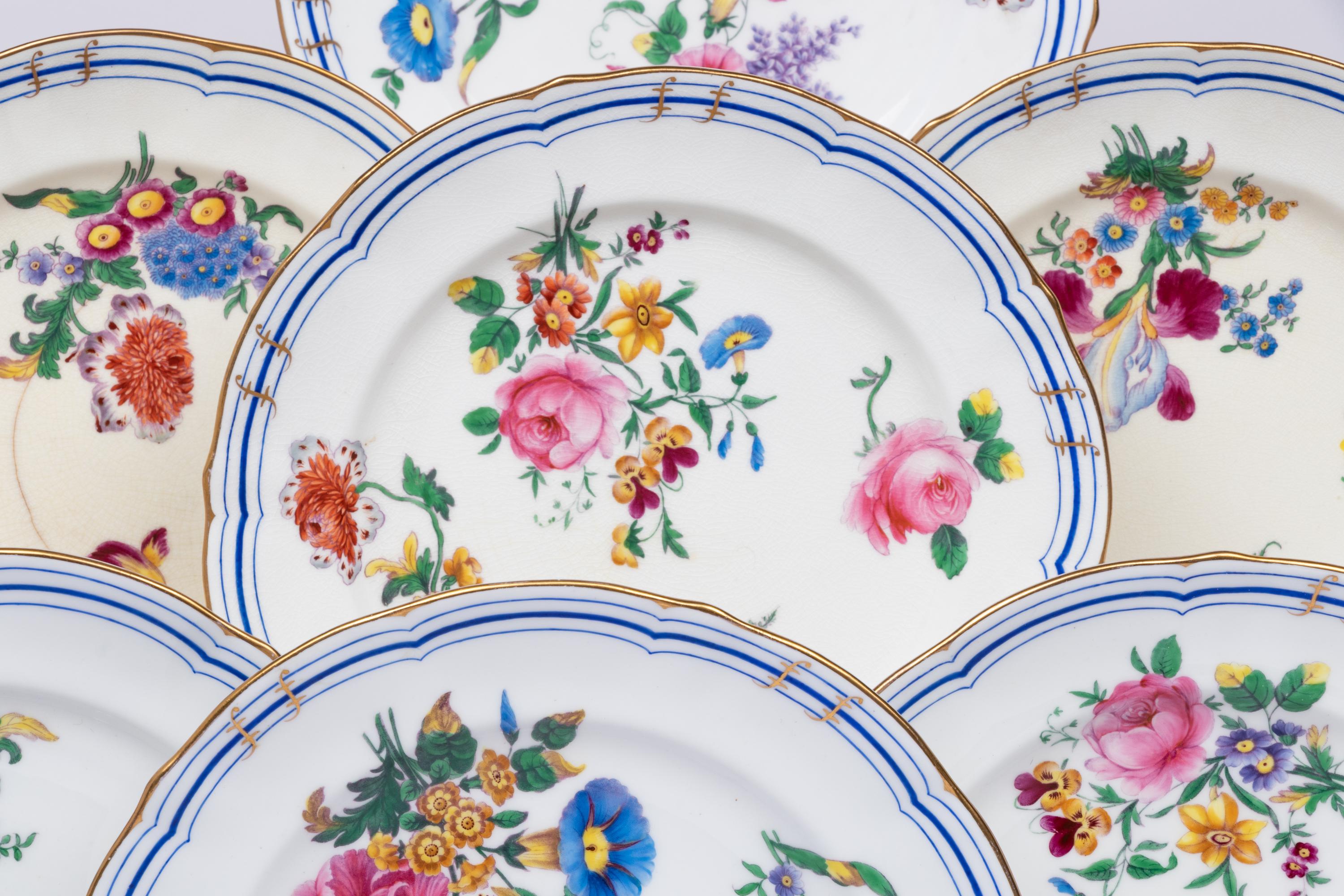 A Set of Sixteen Coalport Porcelain Plates