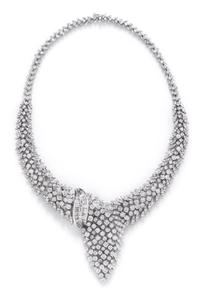 An 18 Karat White Gold and Diamond Convertible Bib Necklace, 53.70 dwts.