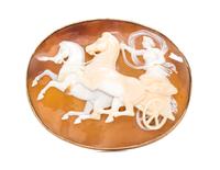 A Yellow Gold and Shell Cameo Brooch,