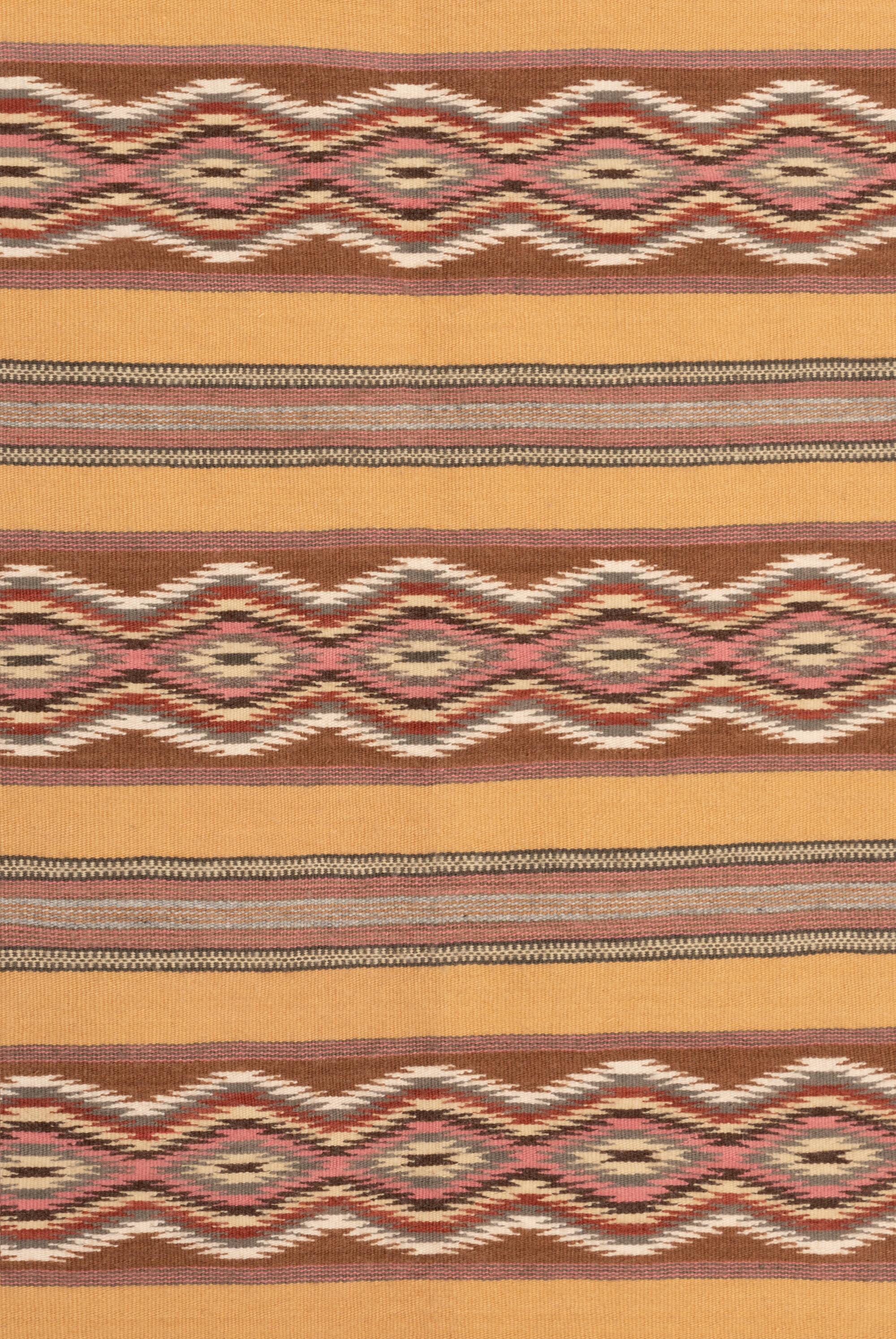 Navajo Wide Ruins Weavings / Rugs