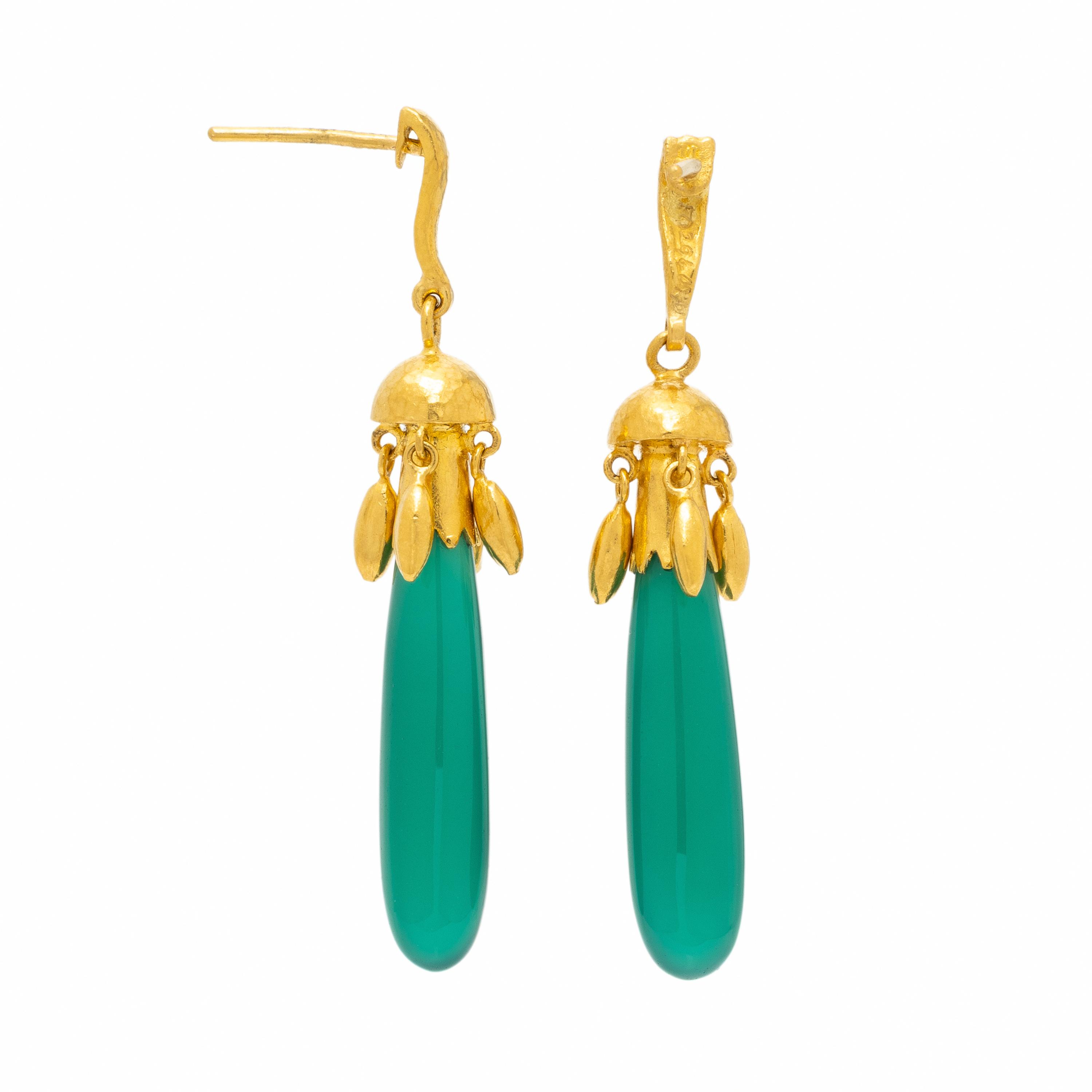 Gurhan, Yellow Gold and Green Chalcedony Earrings