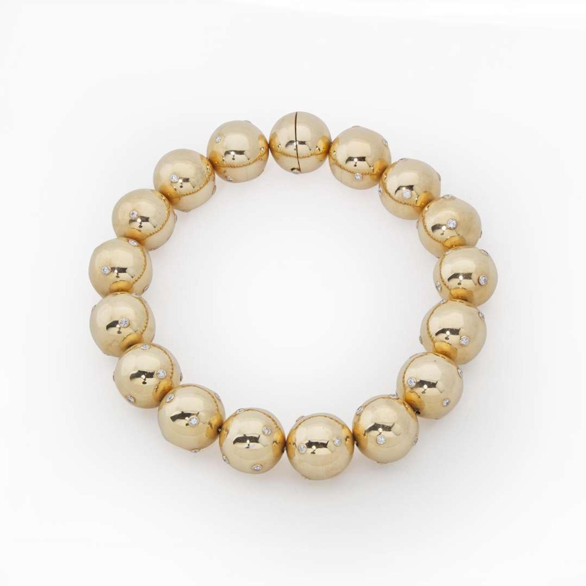A 14K Yellow Gold and Diamond Necklace