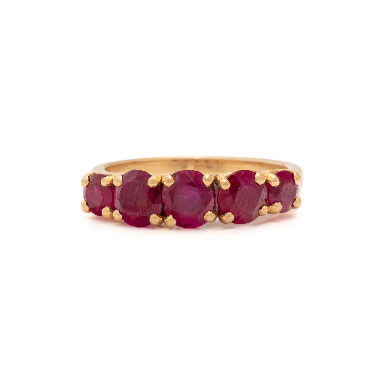 YELLOW GOLD AND RUBY RING