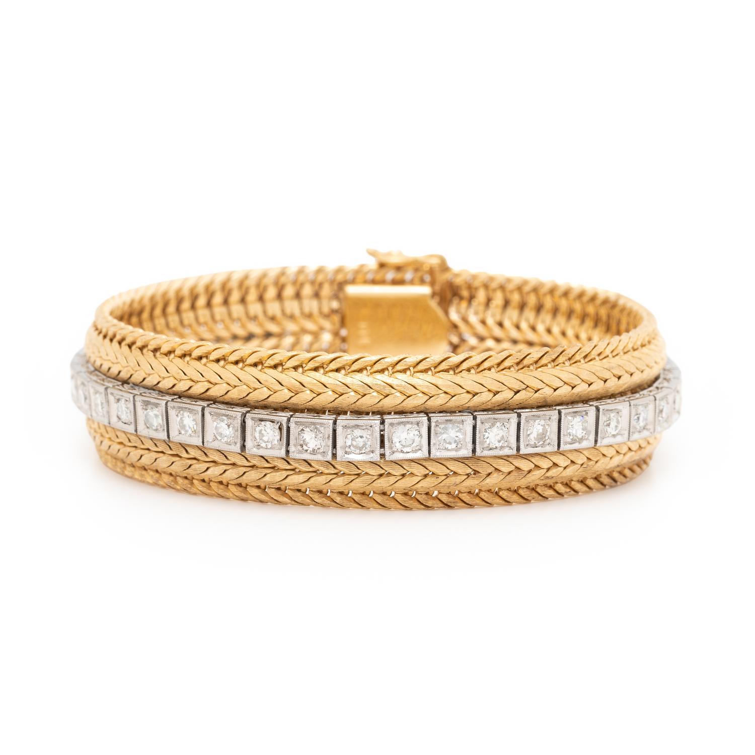 PLATINUM AND DIAMOND LINE BRACELET WITH A YELLOW GOLD JACKET