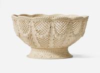 A Wedgwood Imperial Queensware Footed Bowl, UK, circa 1875