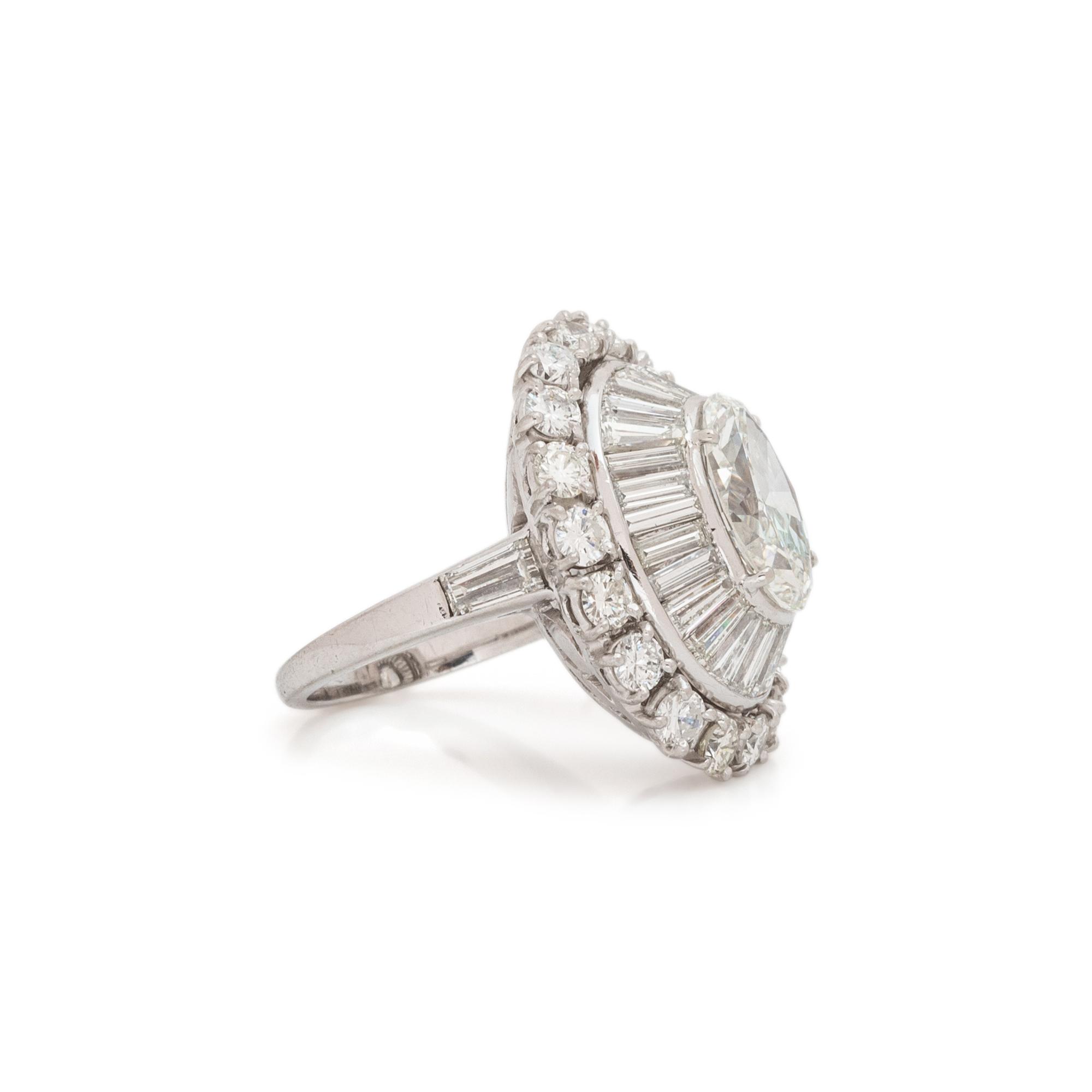DIAMOND AND PLATINUM RING