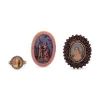 COLLECTION OF PORTRAIT JEWELRY