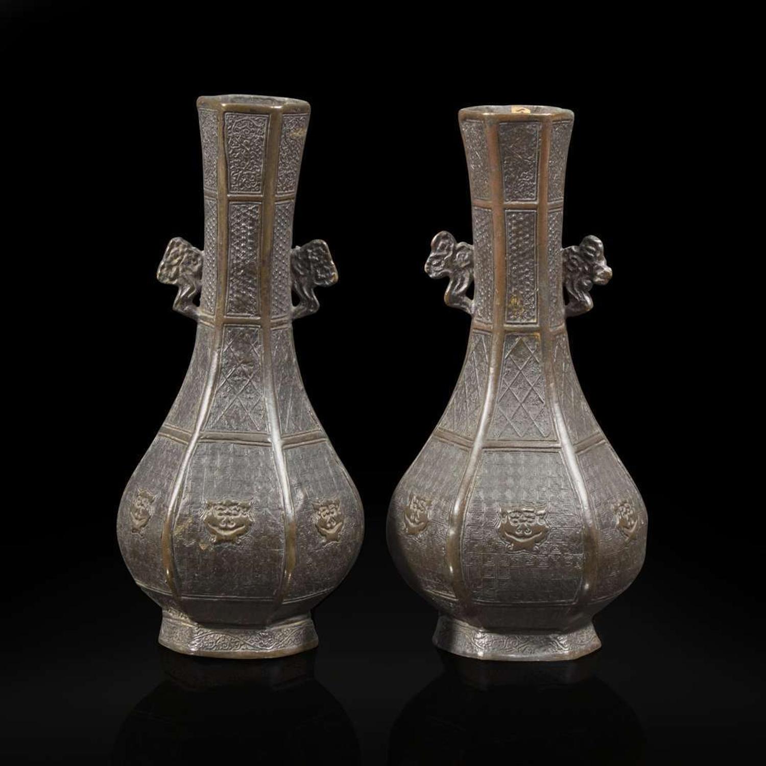 A pair of Chinese patinated bronze hexagonal bottle vases 铜加漆六边方瓶一对 Yuan dynasty ?