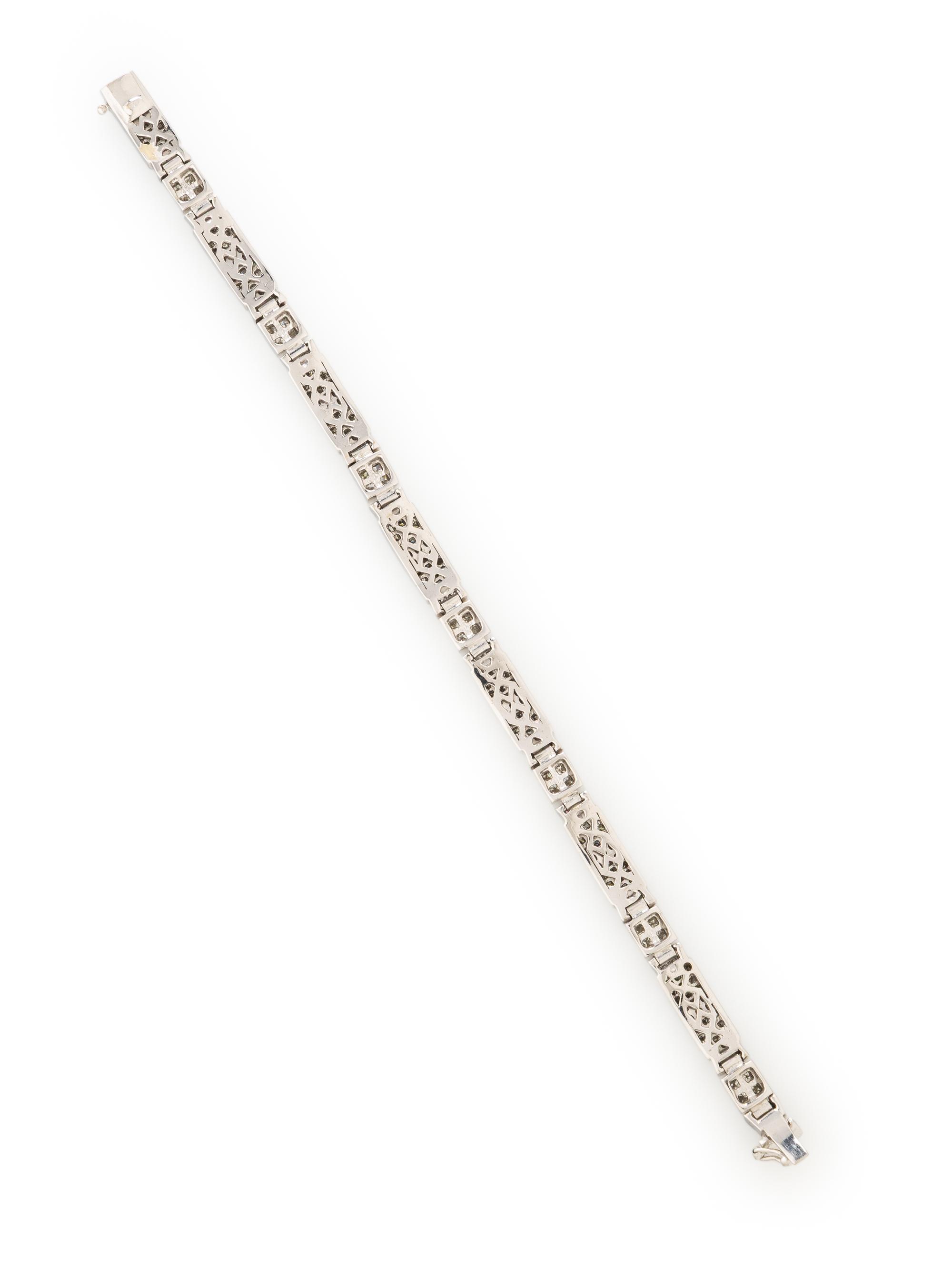 DIAMOND AND WHITE GOLD BRACELET