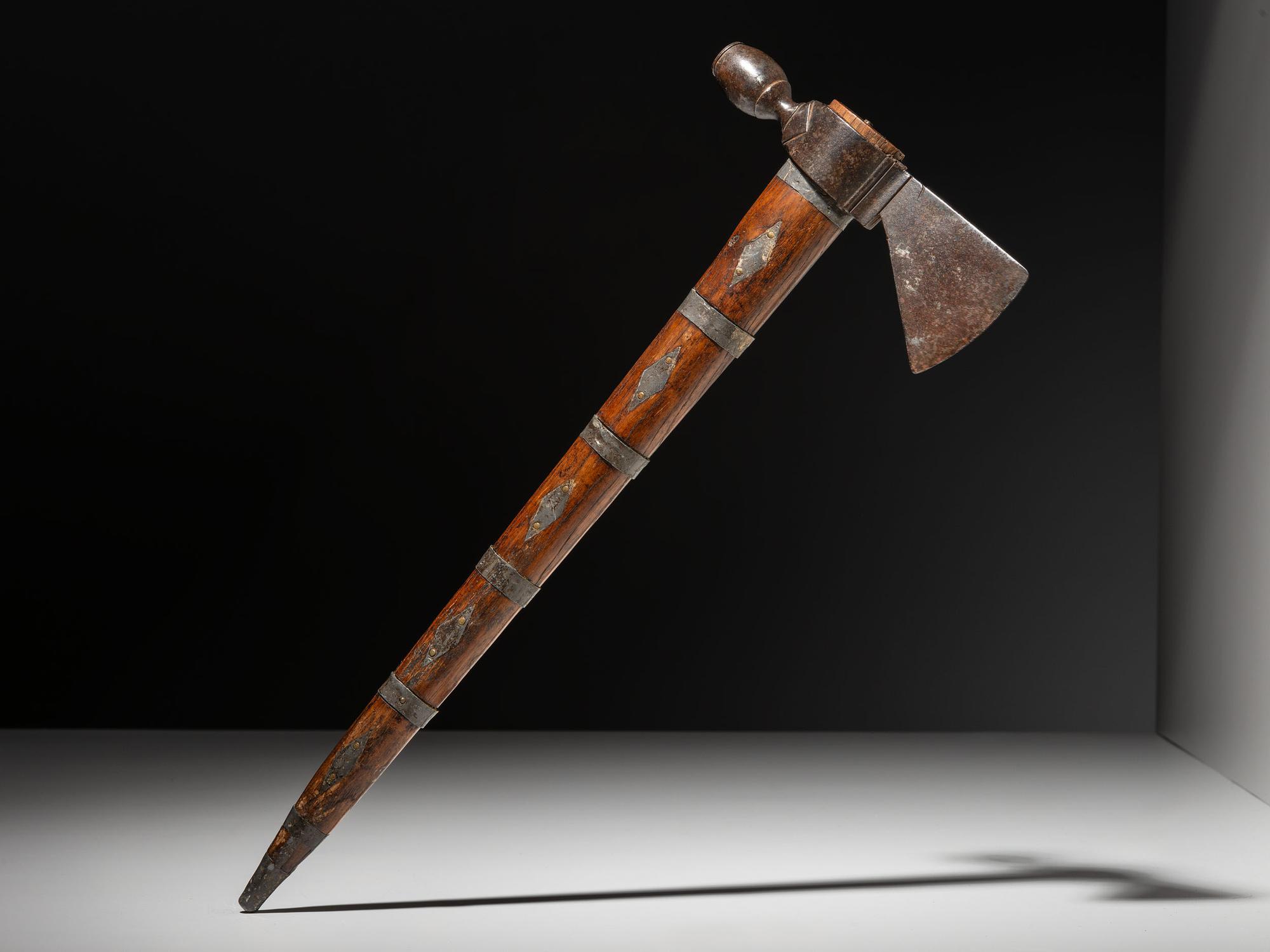 Great Lakes Pipe Tomahawk, with Pewter Inlay