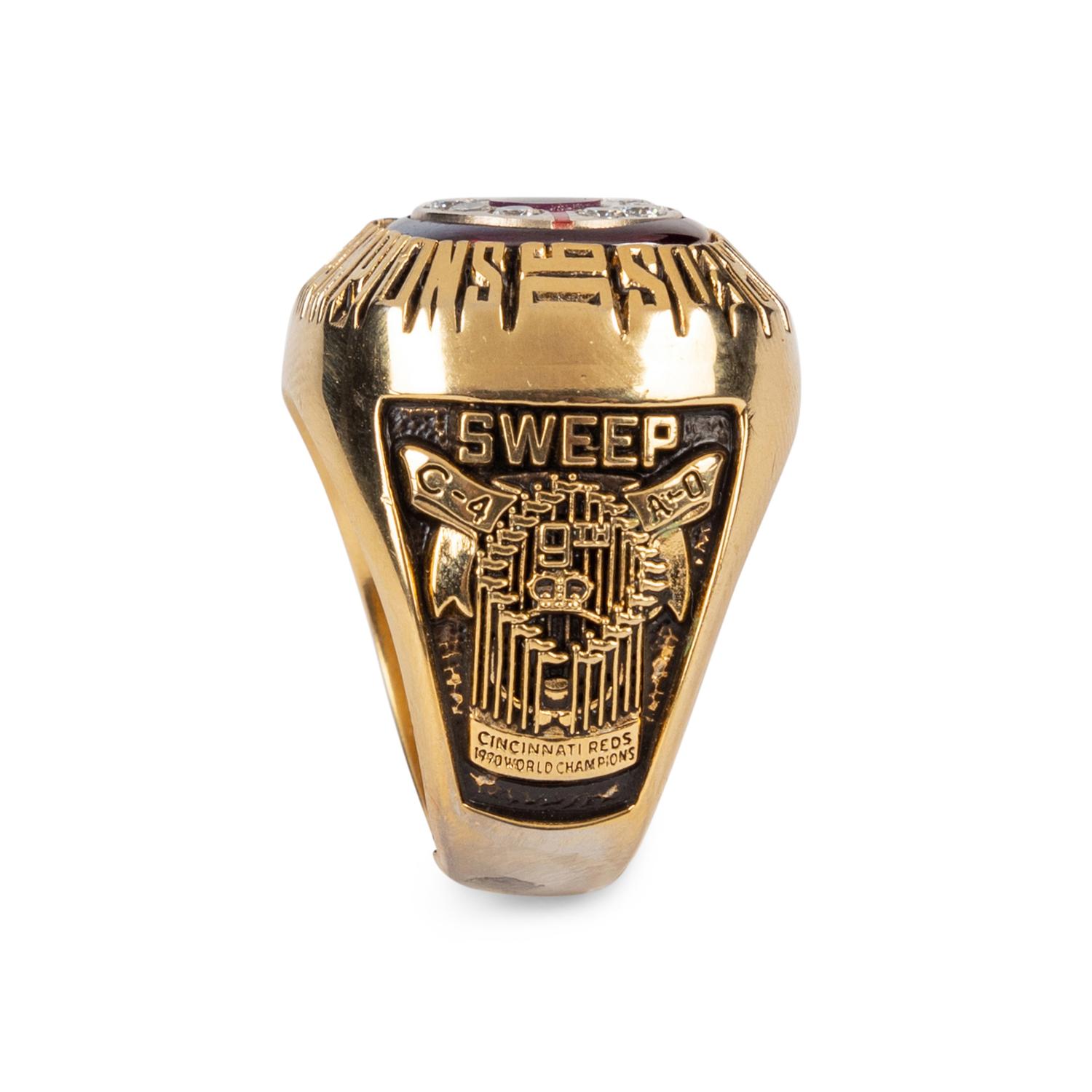 A 1990 Cincinnati Reds World Championship Salesman's Sample Ring,