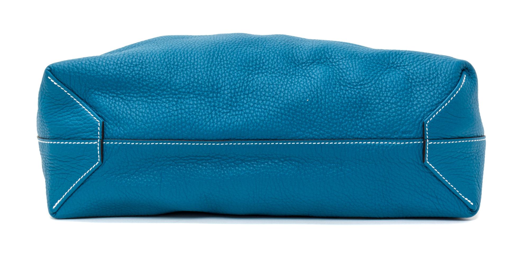 An Hermes Malachite/Bleu Izmir 45cm Taurillon Clemence Double Sens Tote, 17.5" x 15.5" x 5".