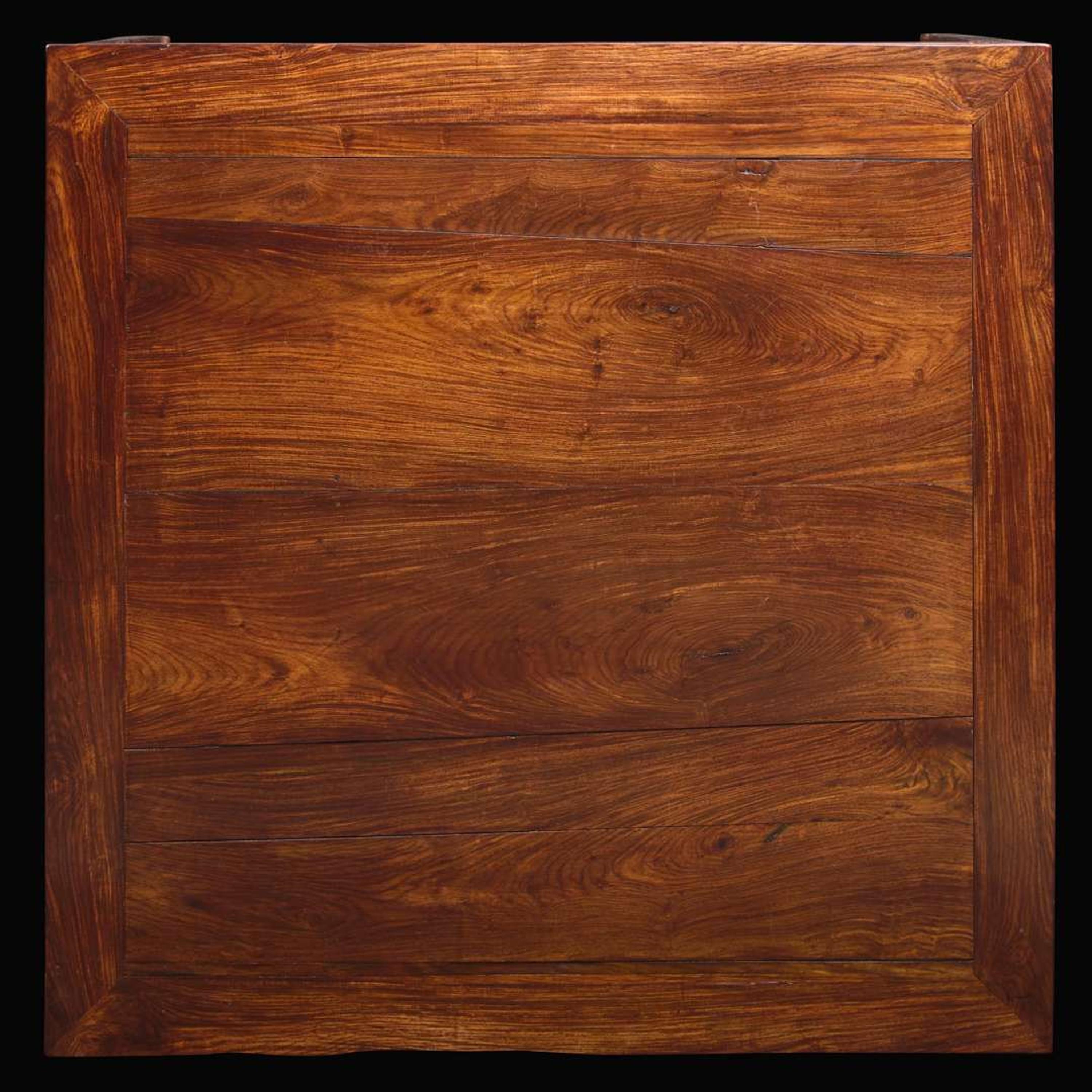 A Chinese Huanghuali square table 黄花梨方桌